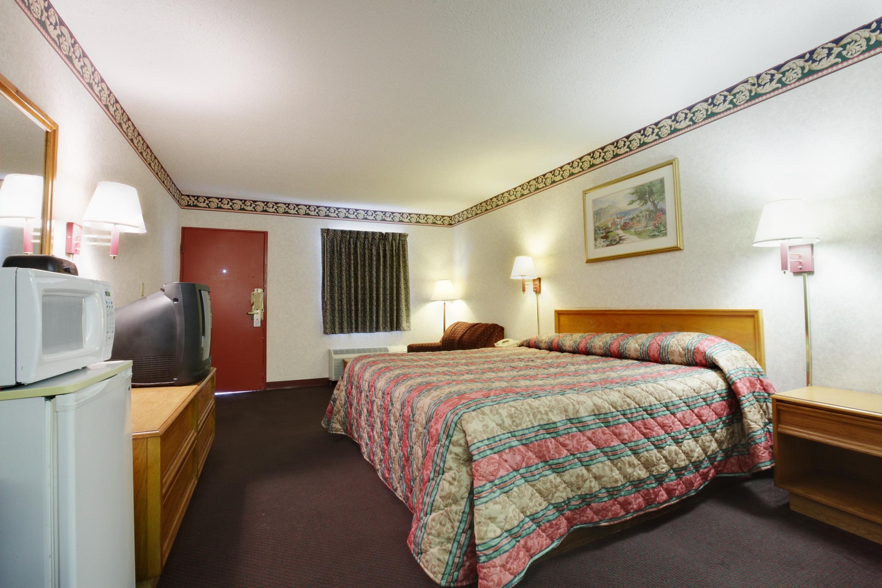 Americas Best Value Inn & Suites Macon Ngoại thất bức ảnh