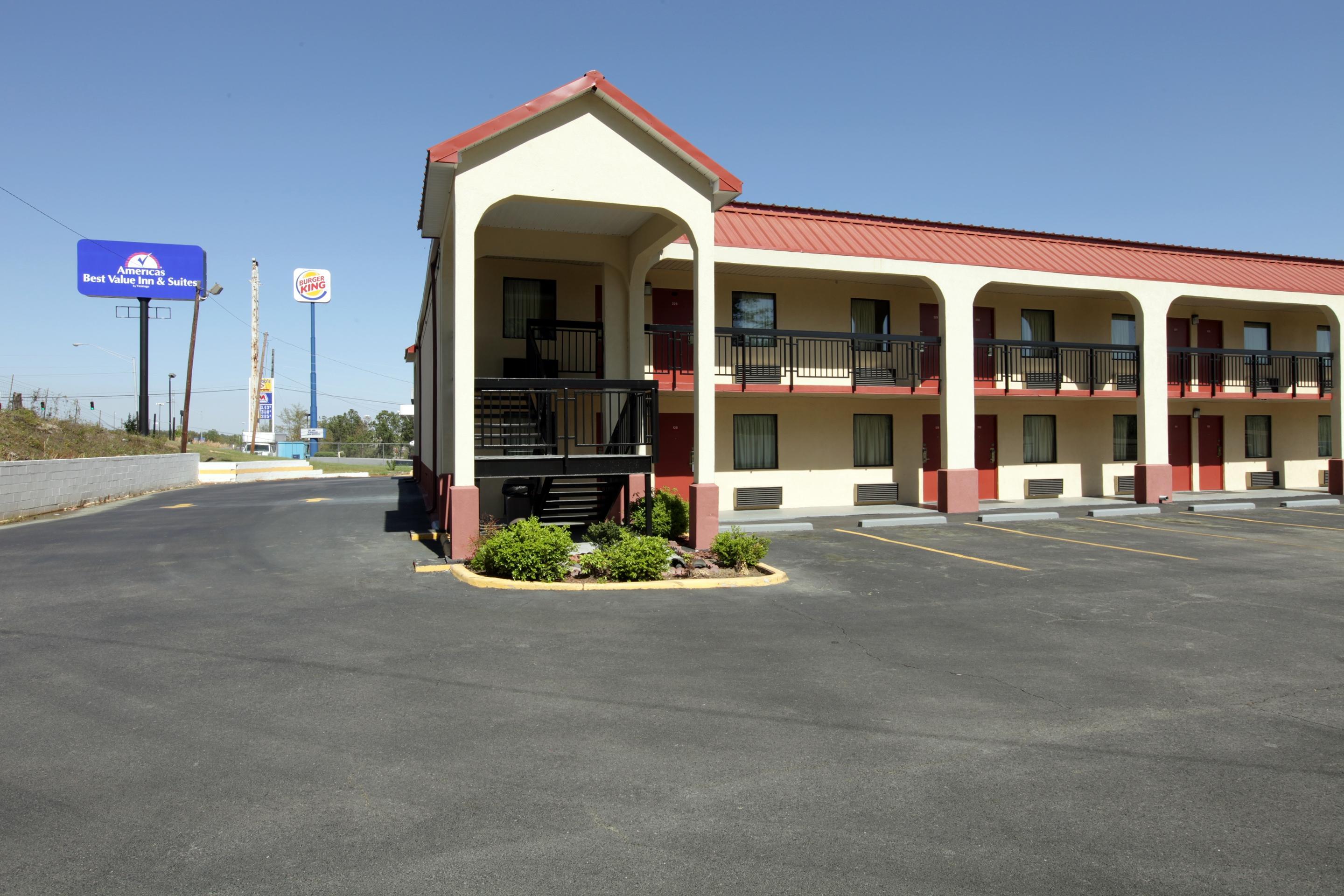 Americas Best Value Inn & Suites Macon Ngoại thất bức ảnh